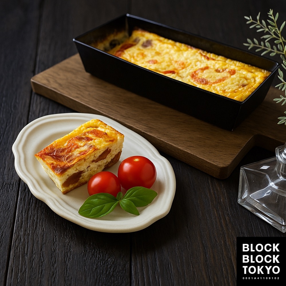 BLOCK BLOCK TOKYO  甘くないバスクチーズケーキ（バジル＆トマト）