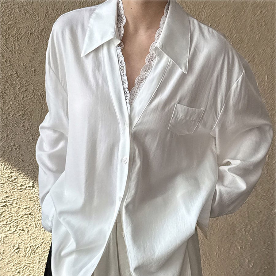 【ホワイト】 レース付きシャツ